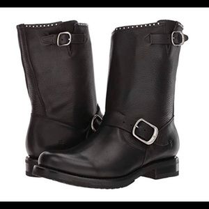FRYE Veronica stud short boots - NEW IN BOX 8.5